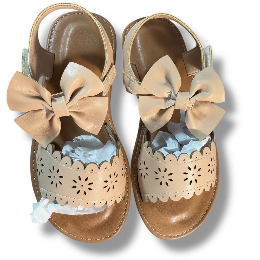 Bow Sandal Beige Flower Cutout Toddler Girl Shoes Summer Casual Sz 11.5 - Picture 13 of 13